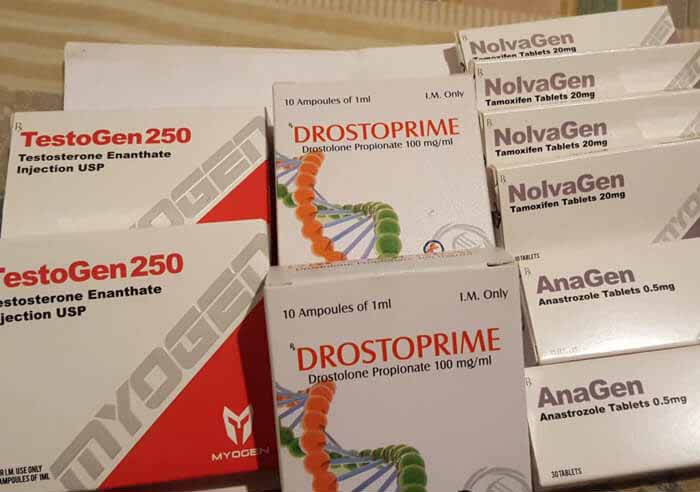 19.11.2019 NEAPOL ITÁLIE